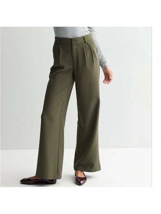 NWOT. SO Olive Green Wide Leg Pant - Picture 1 of 1